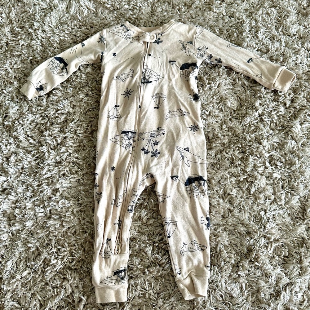 Carter’s Tan Kids One Piece with Pirate Print EUC Sz 18 mo EUC